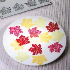 Moule Silicone Gourmand Feuille d'Erable 6,6 x 6,2 x H 0,2 cm (x8) Pavoni